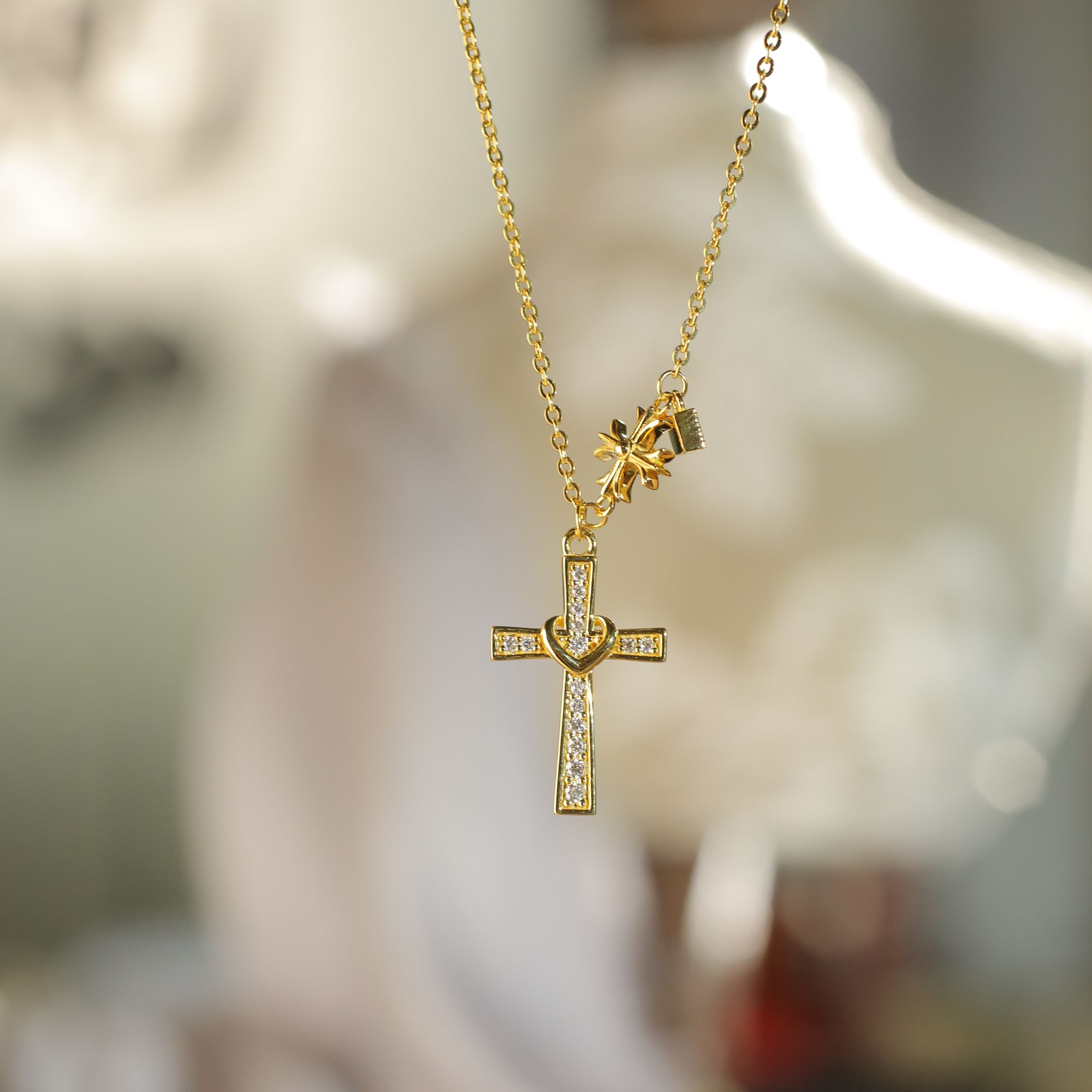 Pt950铂金黄 十字架项链百搭时尚简约金色