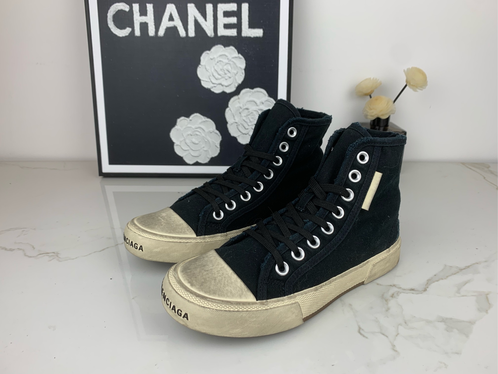 99新 Balenciaga/巴黎世家 巴黎世家做旧帆布鞋 36码 /js00011