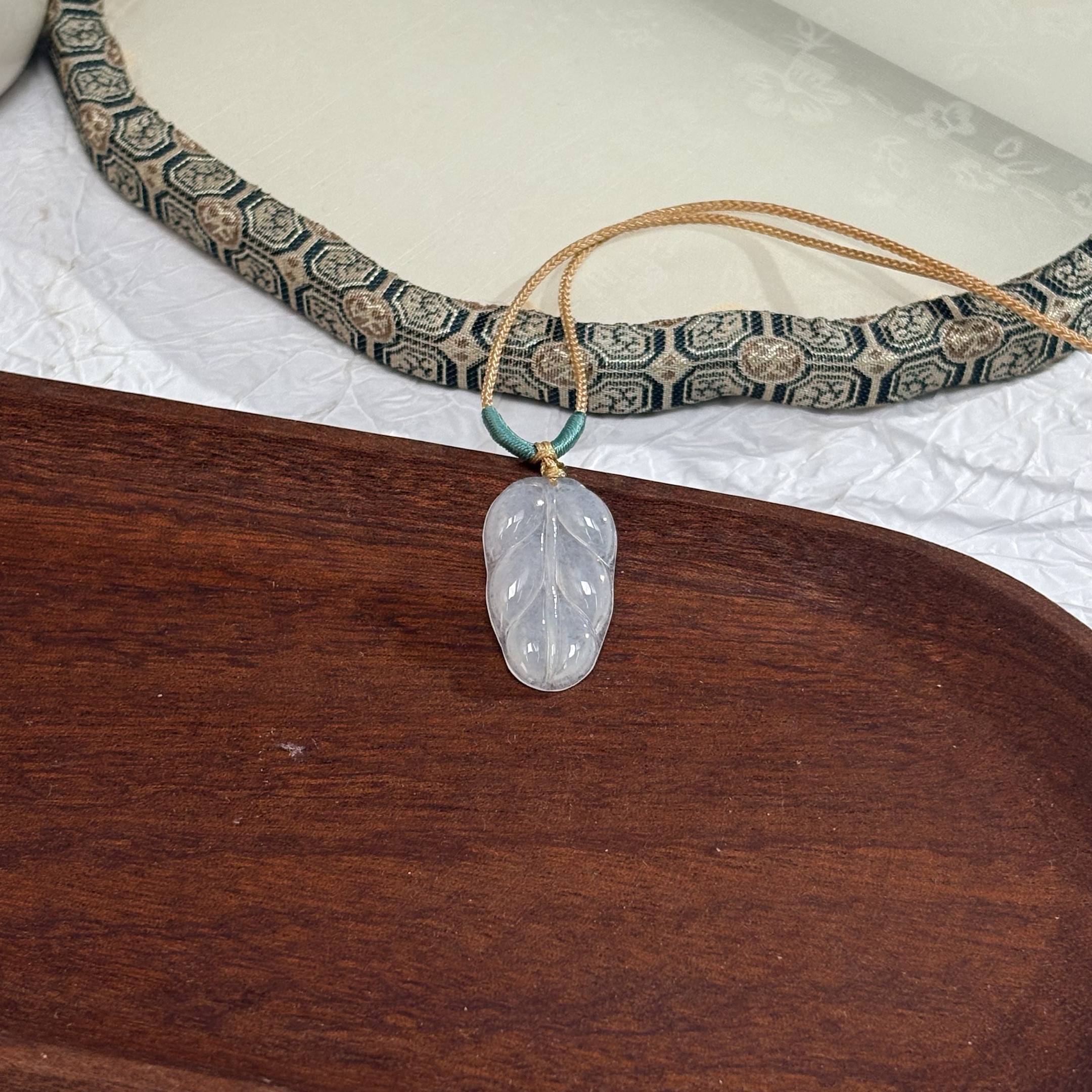 【七七专属】翡翠叶子吊坠 多样性发一/28*16*3 KYLL1101-02