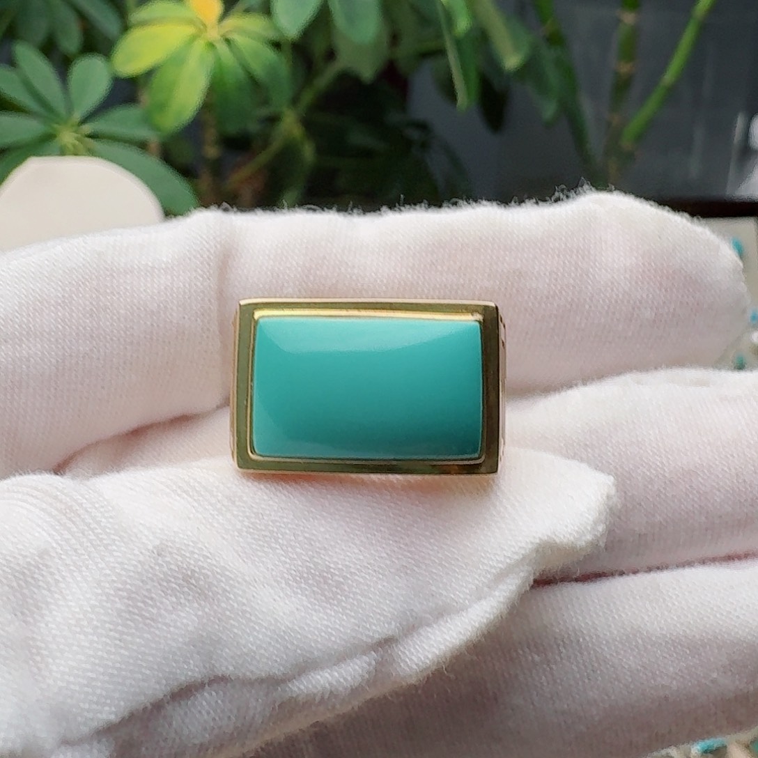 绿松石18K金镶嵌戒指戒指