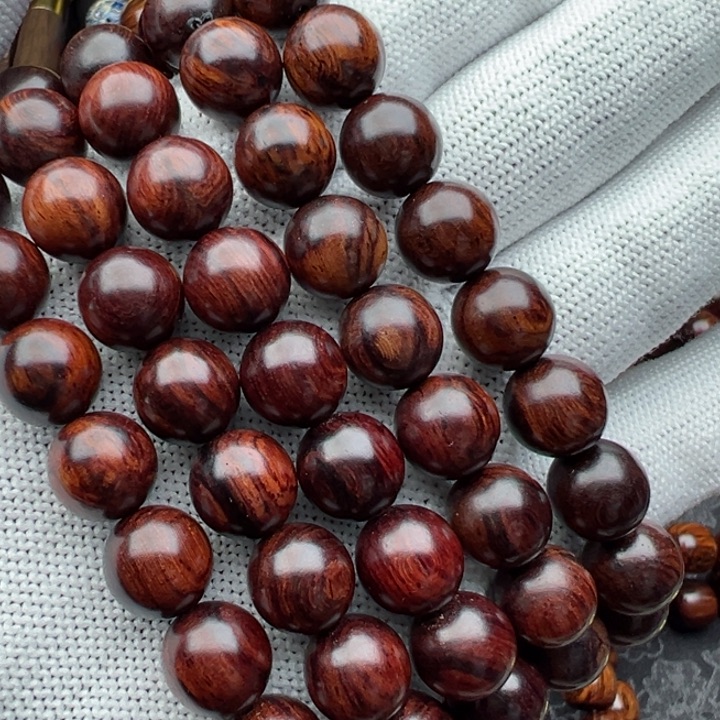 木海南红降1.2圆珠满油满香体验