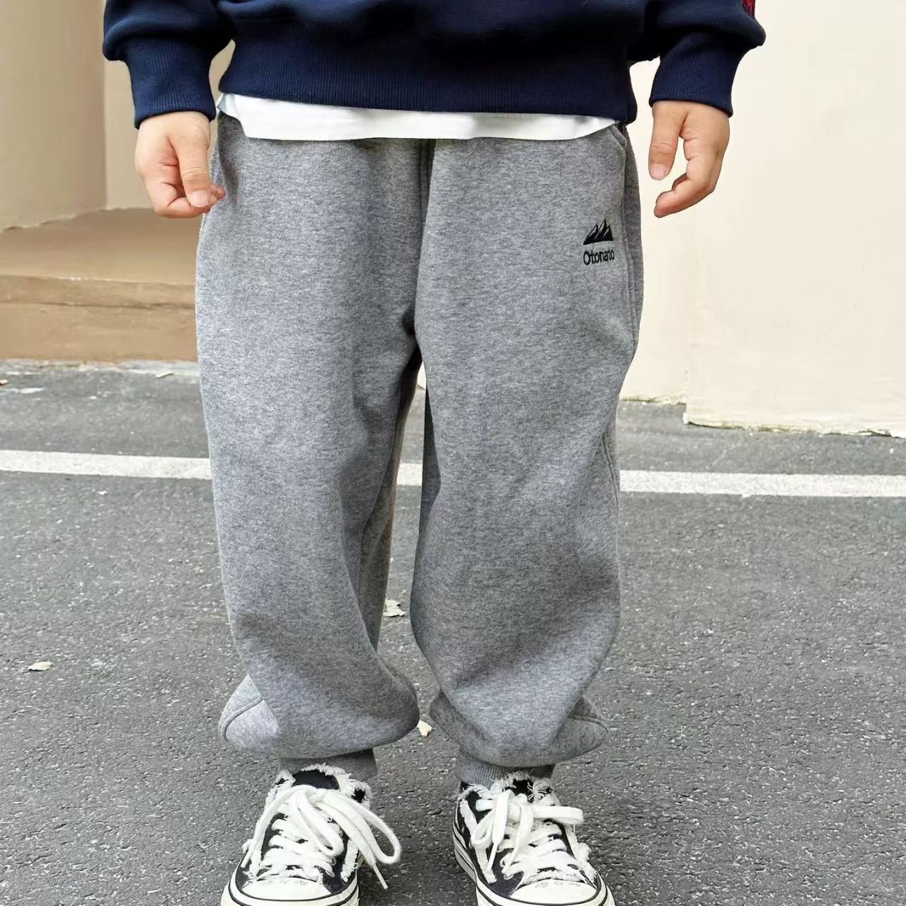 裤子冬季男灰色休闲风运动裤女童长裤春秋