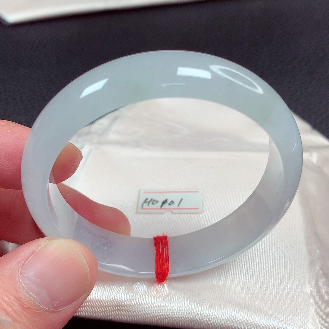 未镶嵌手镯翡翠天然翡翠手镯