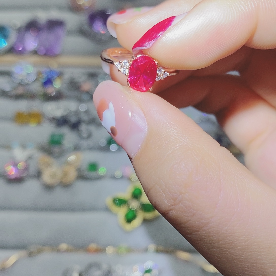 【闪购商品】托帕石耳饰银S925镶嵌