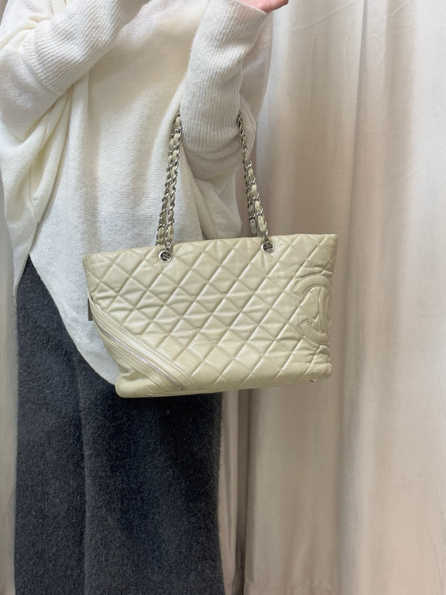 95新 Chanel/香奈儿 chanel 奶白色康鹏托特单肩包 