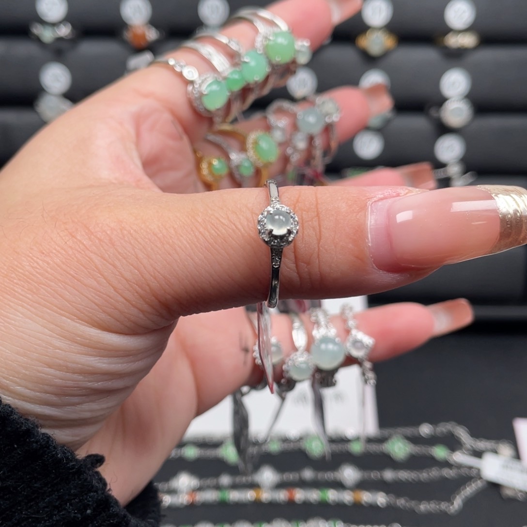 翡翠戒指银S925镶嵌戒指