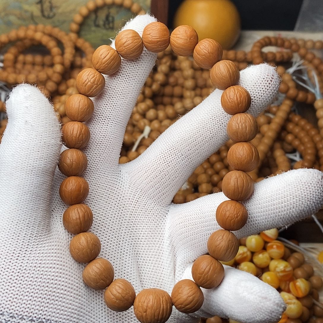 会***鱼猴头核桃吊坠聚宝盆