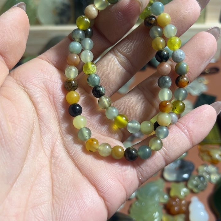 蛇纹石玉合金颈饰