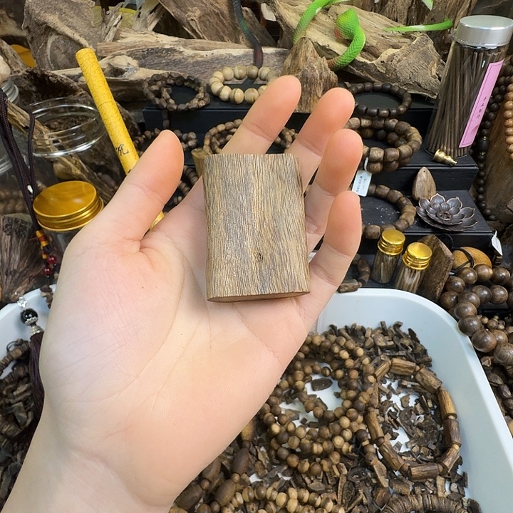 一***木沉香碎屑沉香海南沉香牌