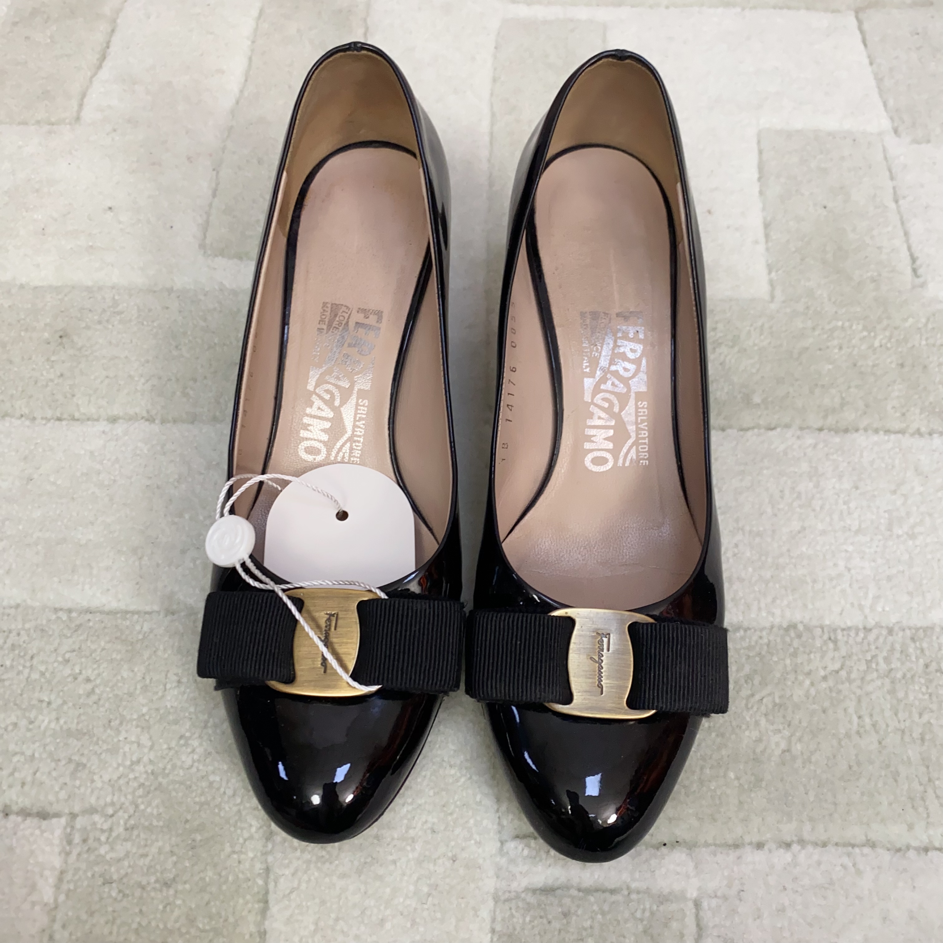 95新 FERRAGAMO/菲拉格慕 麦殿/漆皮高跟鞋黑色/240916VHSYY03