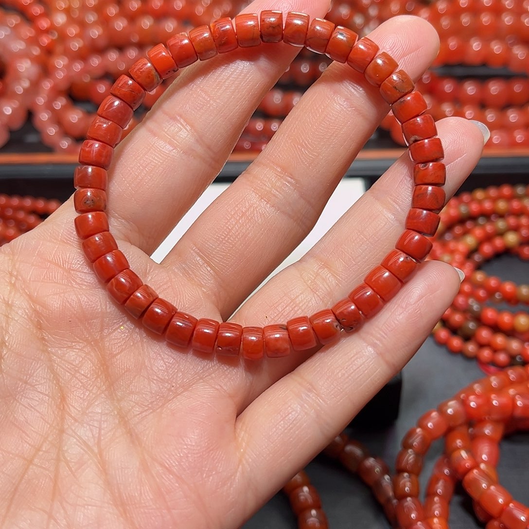 南红玛瑙手链未镶嵌