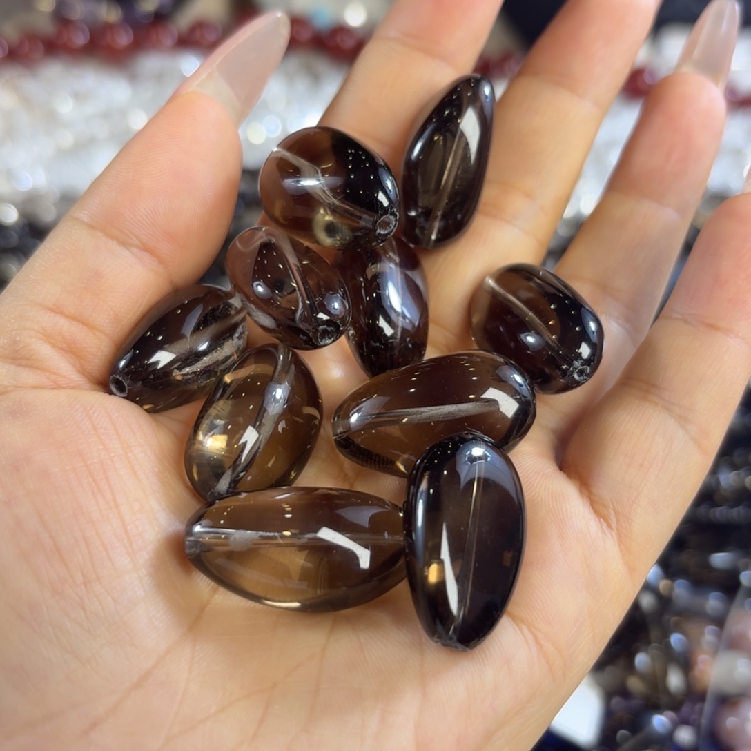 要***笑玛瑙/玉髓未镶嵌珠宝半成品