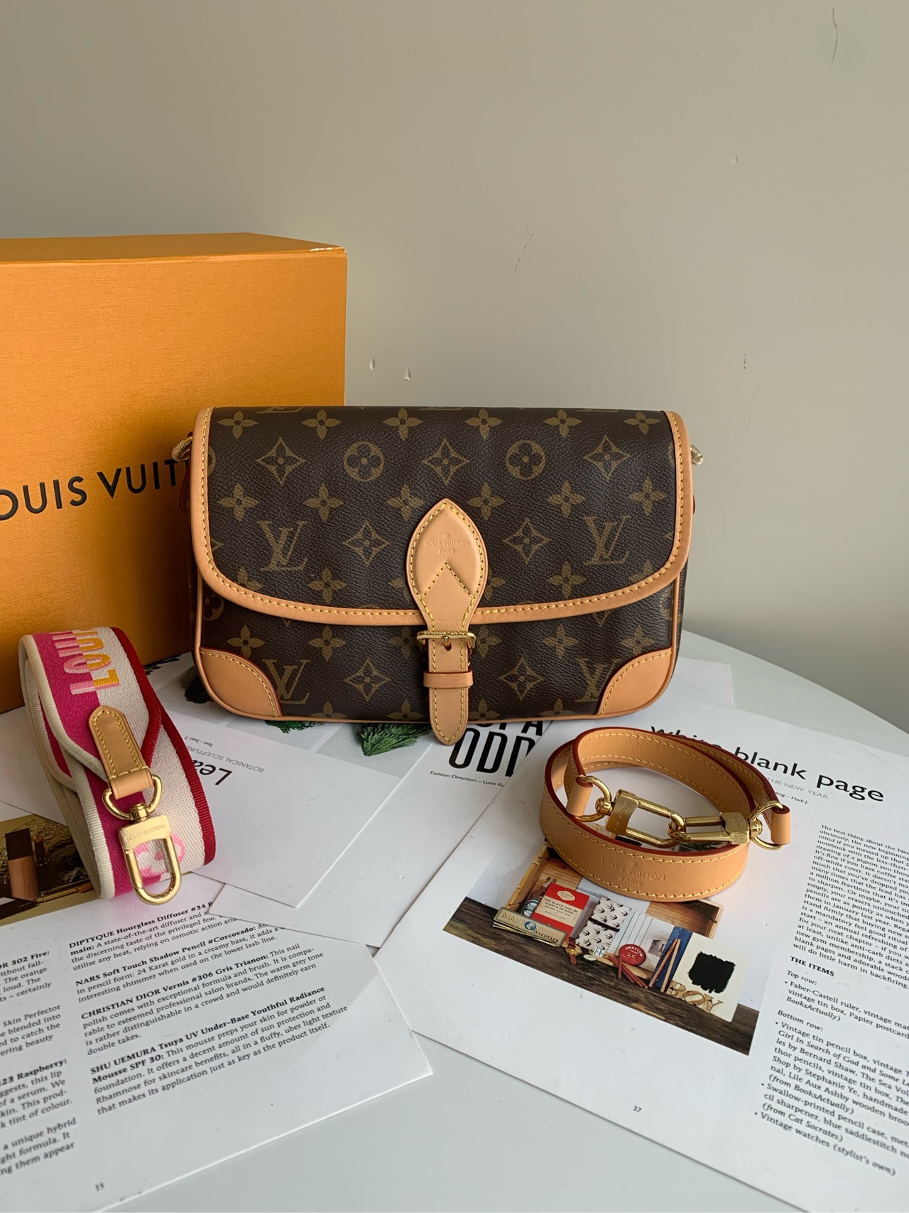 99新 LV DIANE手袋法棍24年芯片款