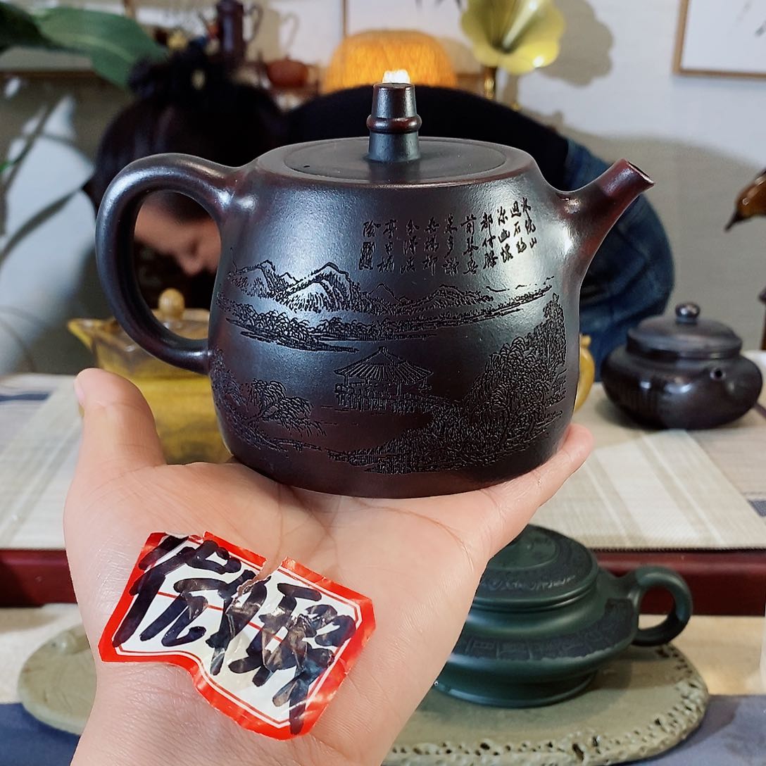 紫砂茶壶宜兴紫砂壶疯狂打