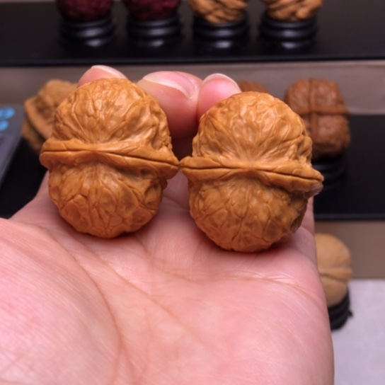 文玩核桃把件金龟子元宝18