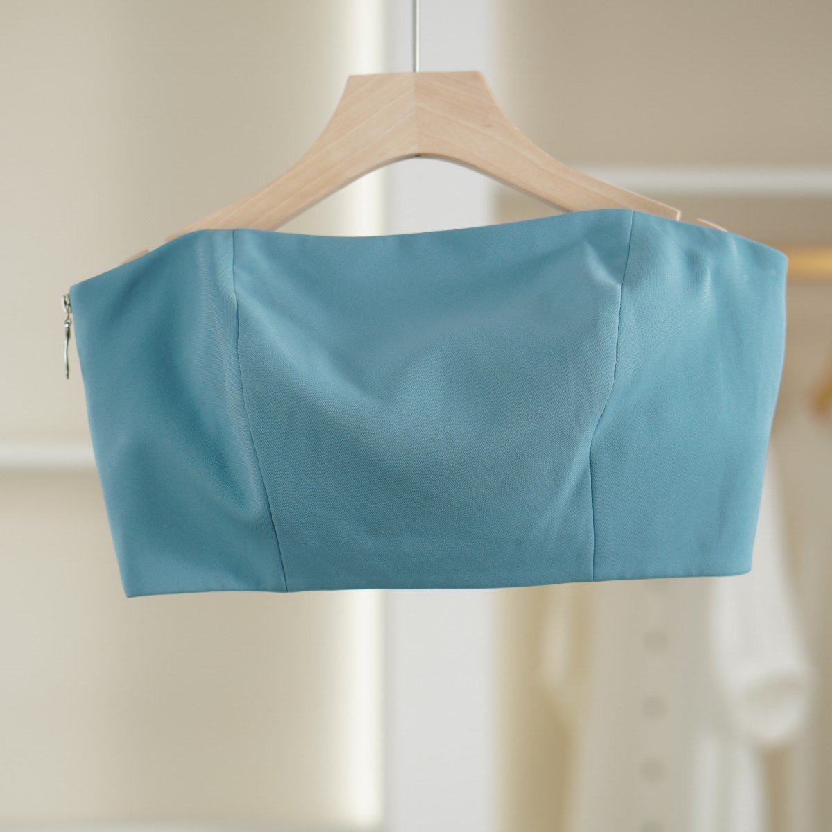麦迪尚品【蒙M】50501125 夏季简约性感时尚抹胸品牌撤柜女装
