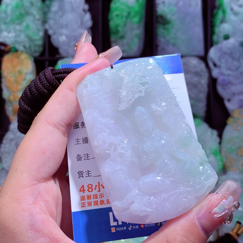 【闪购商品】翡翠颈饰未镶嵌挂件