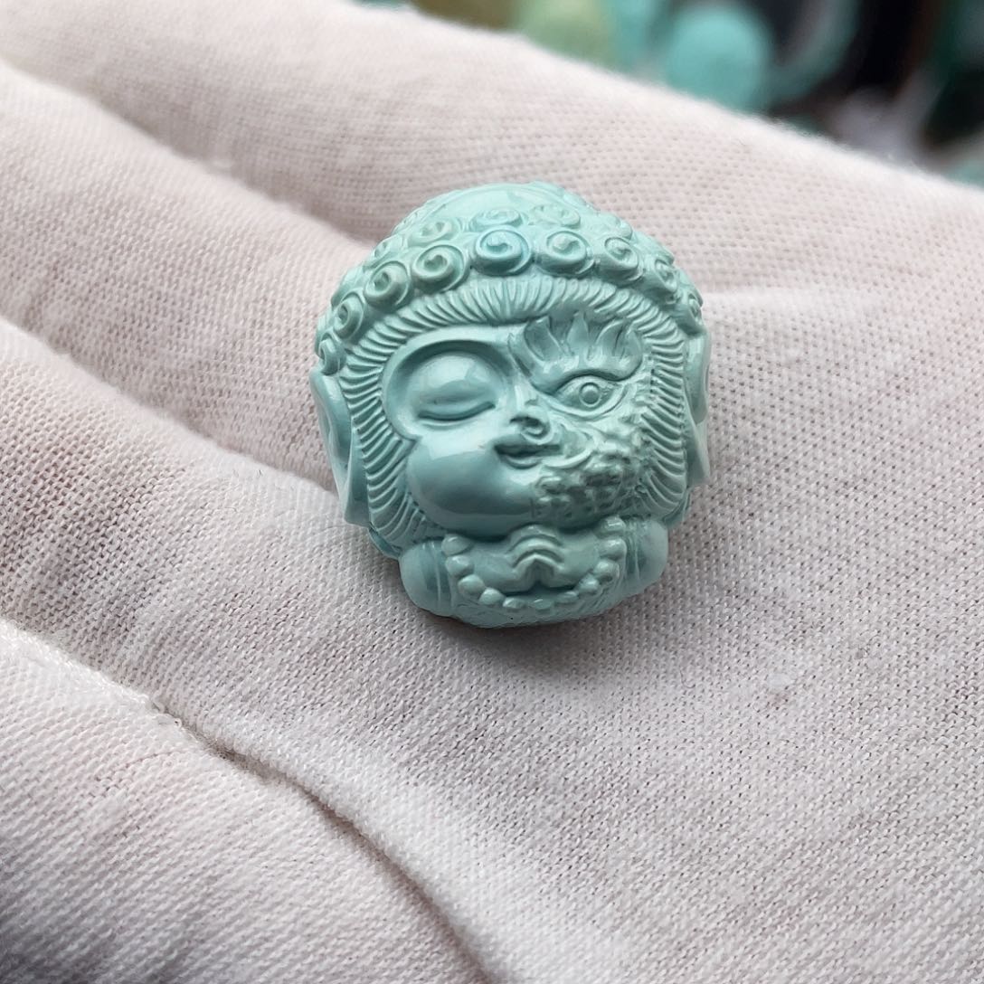 绿松石未镶嵌颈饰