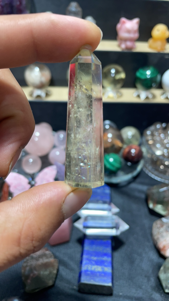 高品质天然黄水晶六棱柱多样性水晶柱