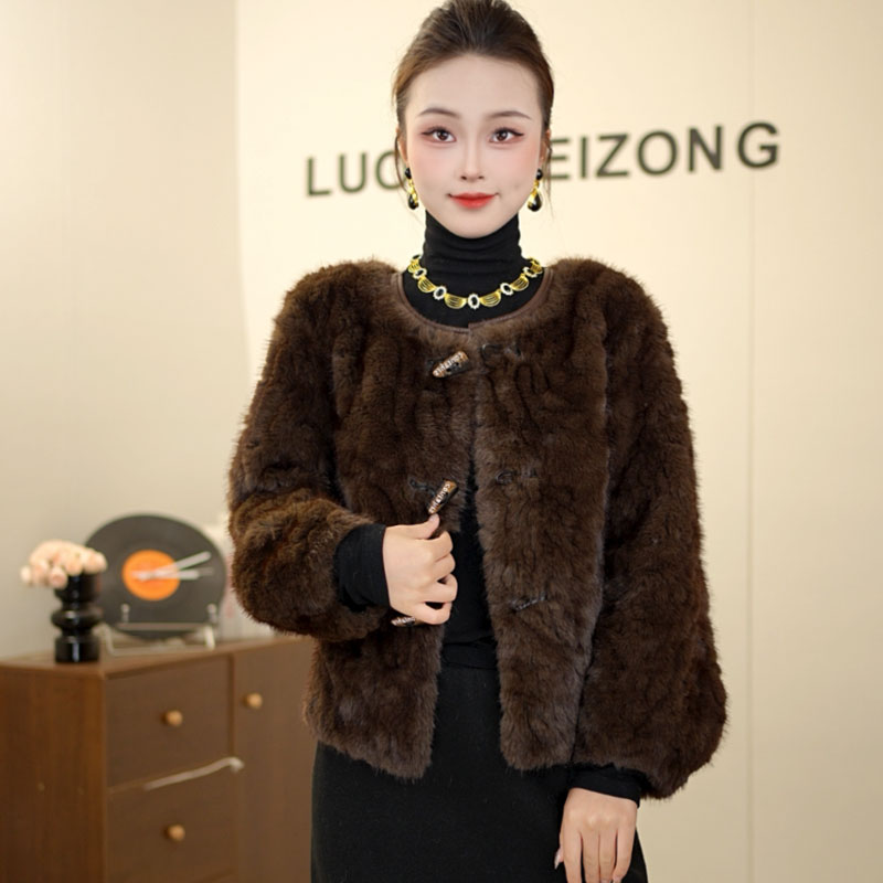 【正品】2025年新款高端小湖羊外套B802