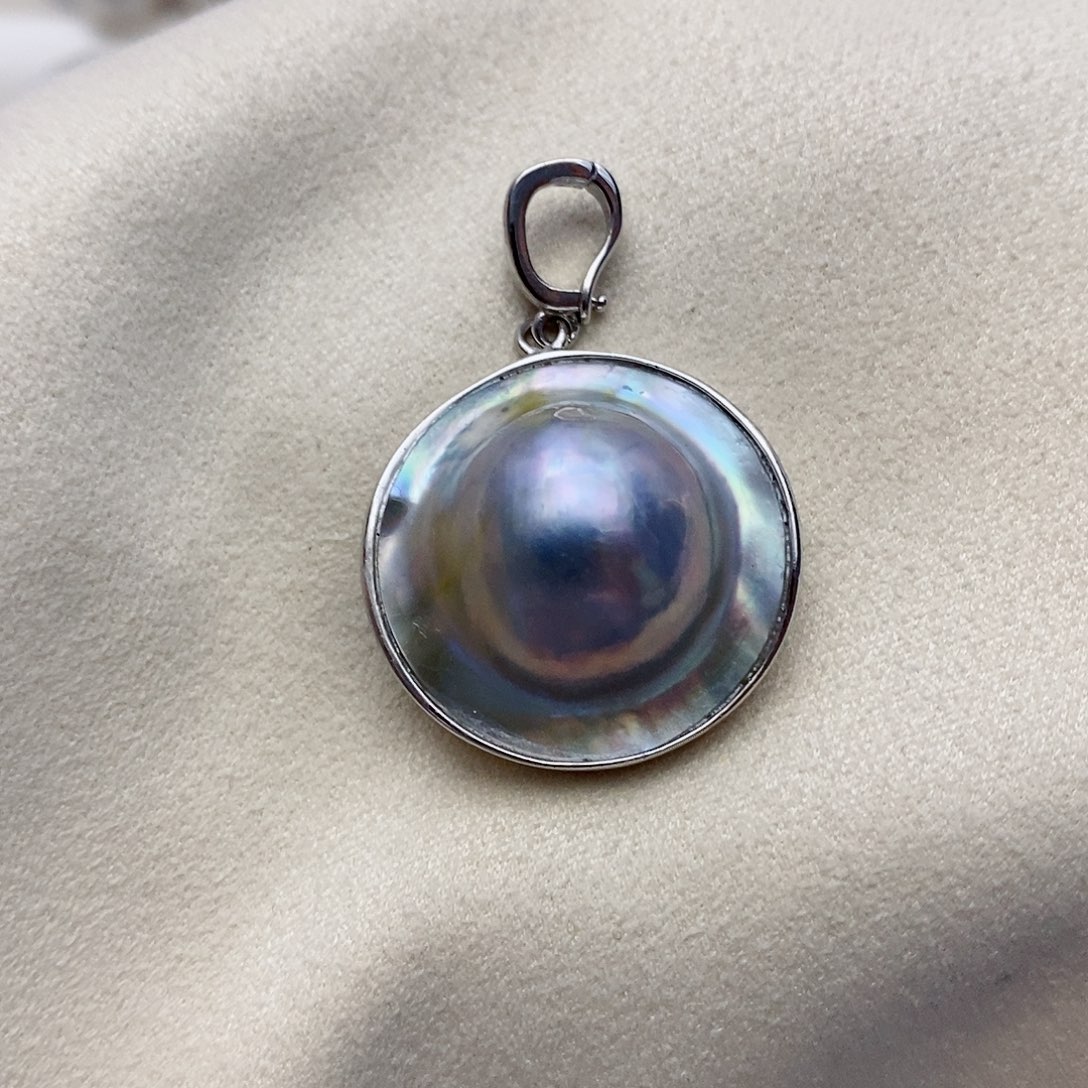 【闪购商品】银S925镶嵌拼合珍珠（马贝珠）颈饰