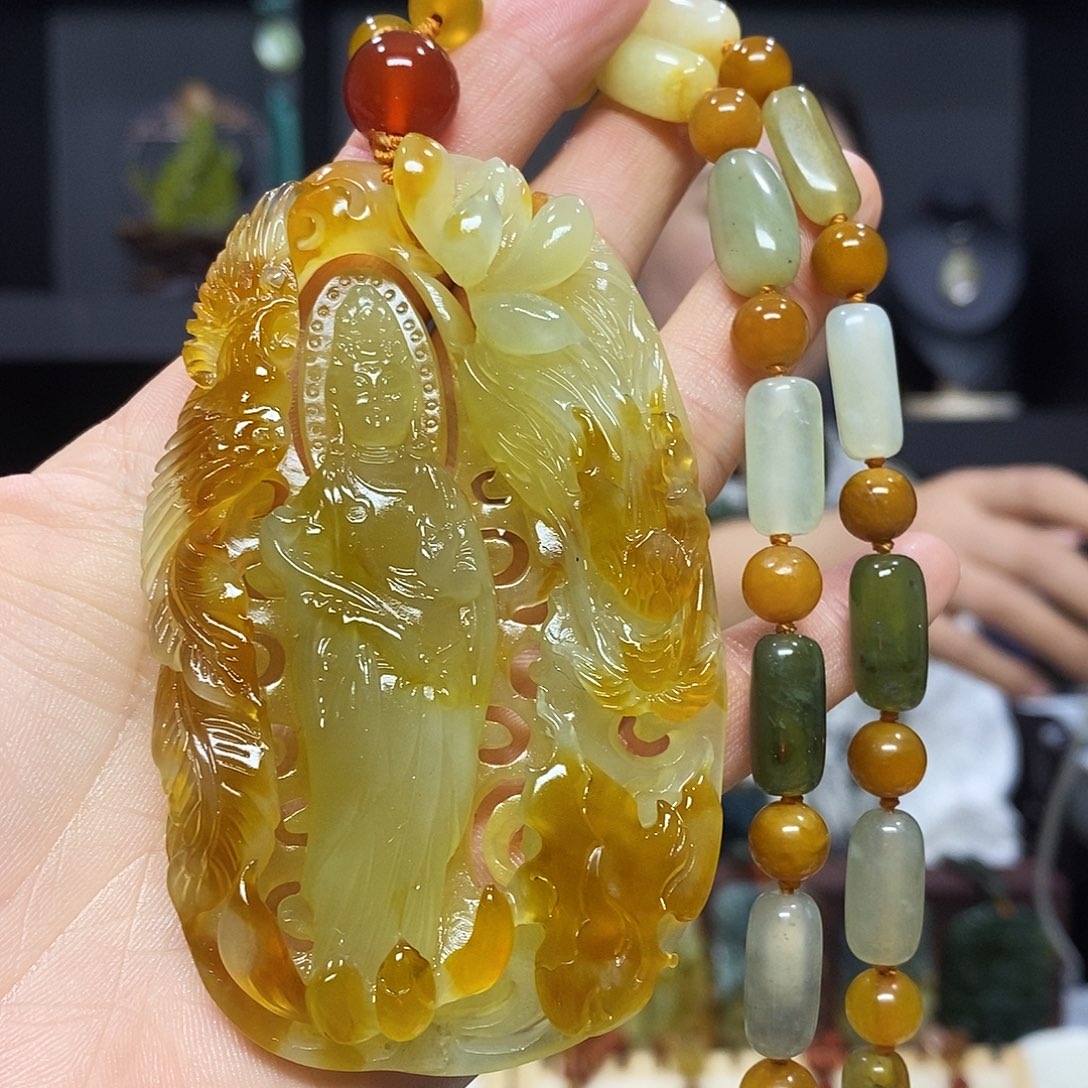 未镶嵌岫玉挂件吊坠