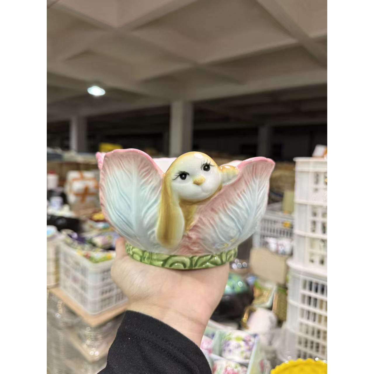 精致兔子浮雕8英寸面碗