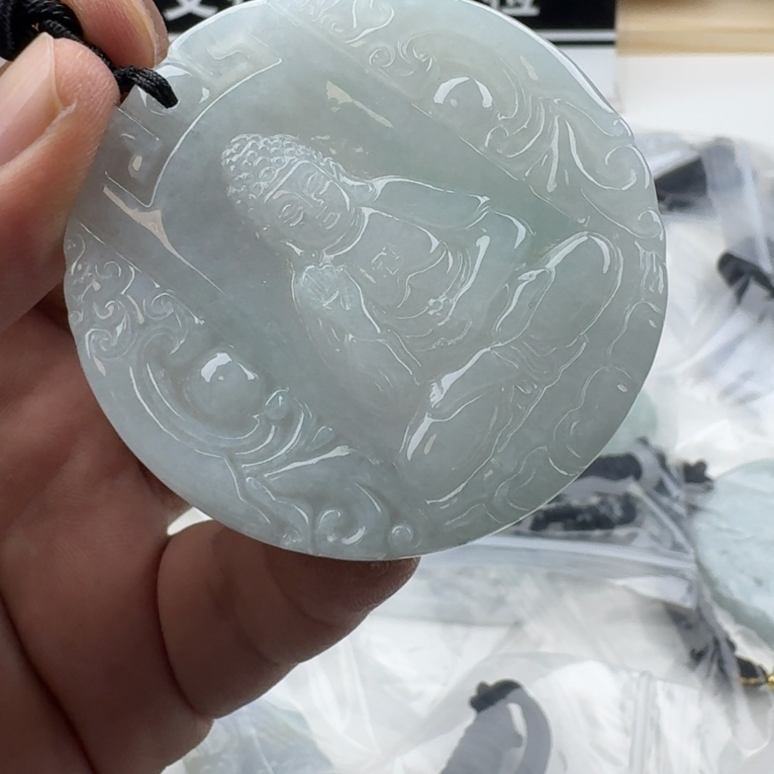 实***曾翡翠未镶嵌颈饰天然缅甸A货翡翠