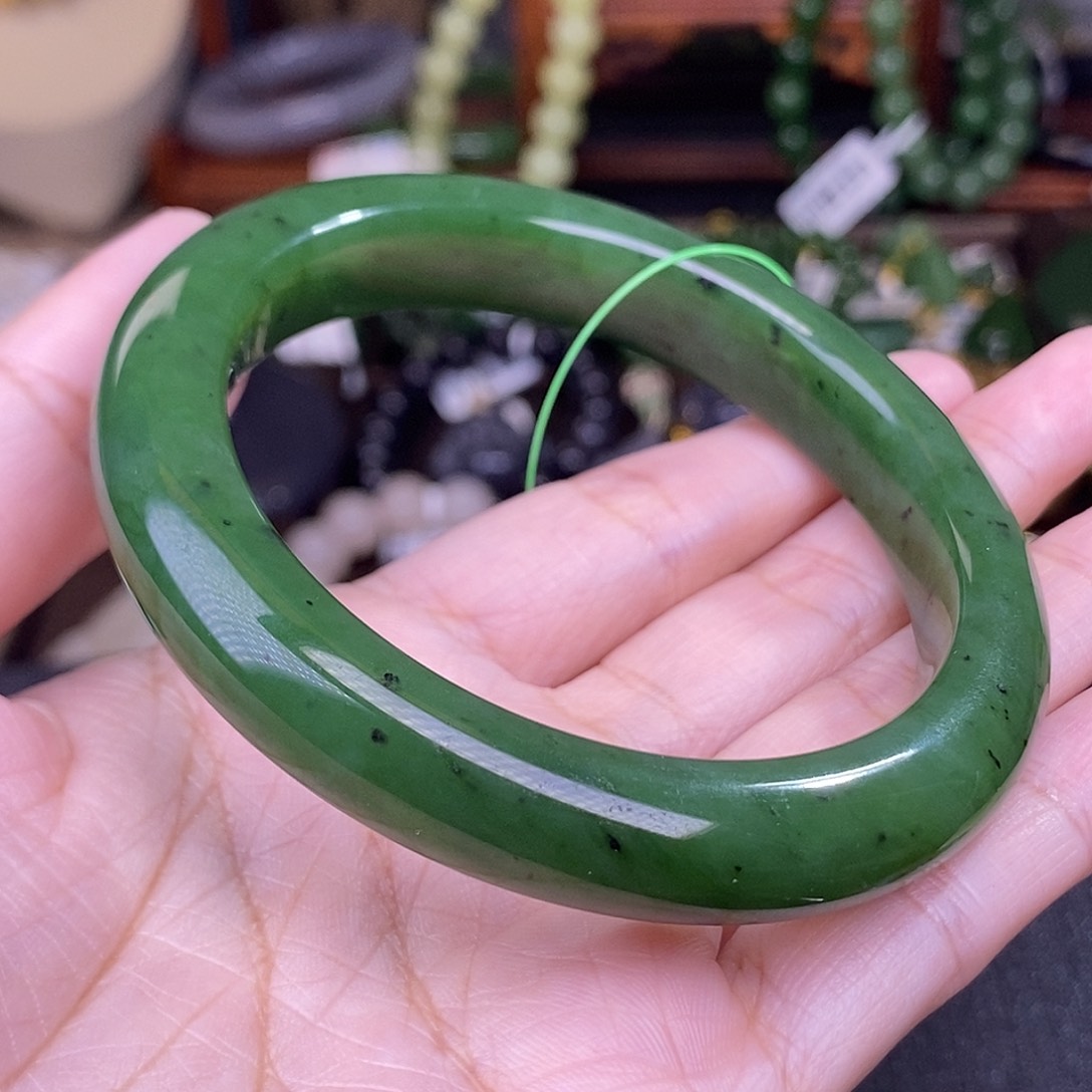和田玉58.6碧玉手镯老料清货价未镶嵌