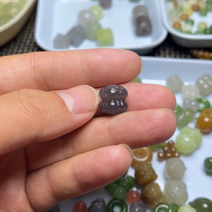 福***醺手链未镶嵌和田玉