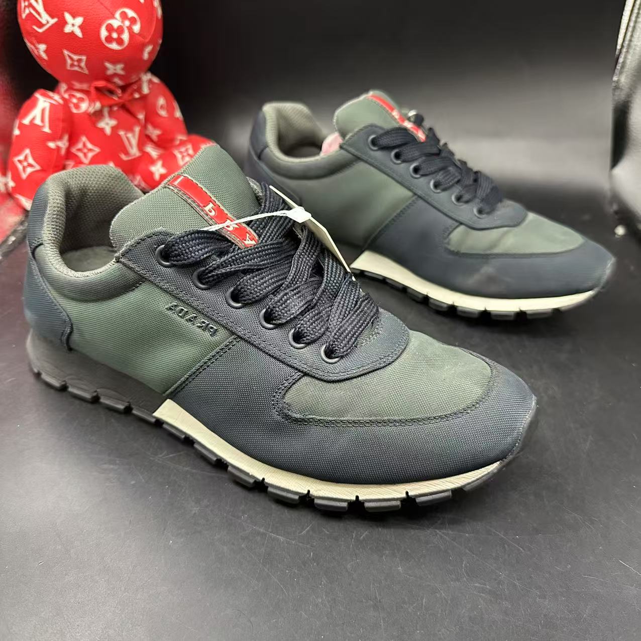 95新 Prada/普拉达 【AO福利】40.5欧男士蓝绿帆布休闲运动鞋bd127