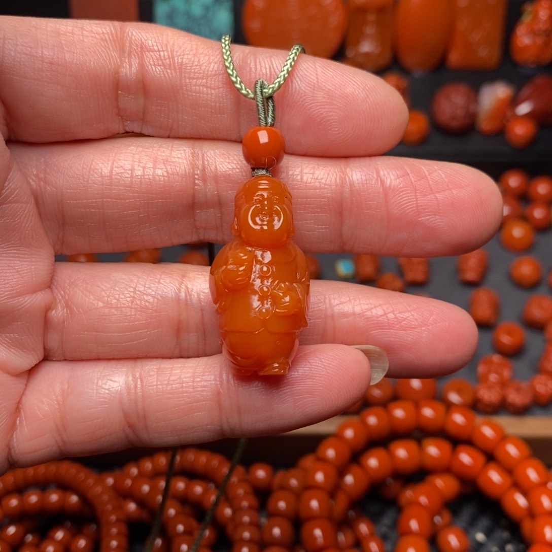 南红玛瑙精工吊坠未镶嵌