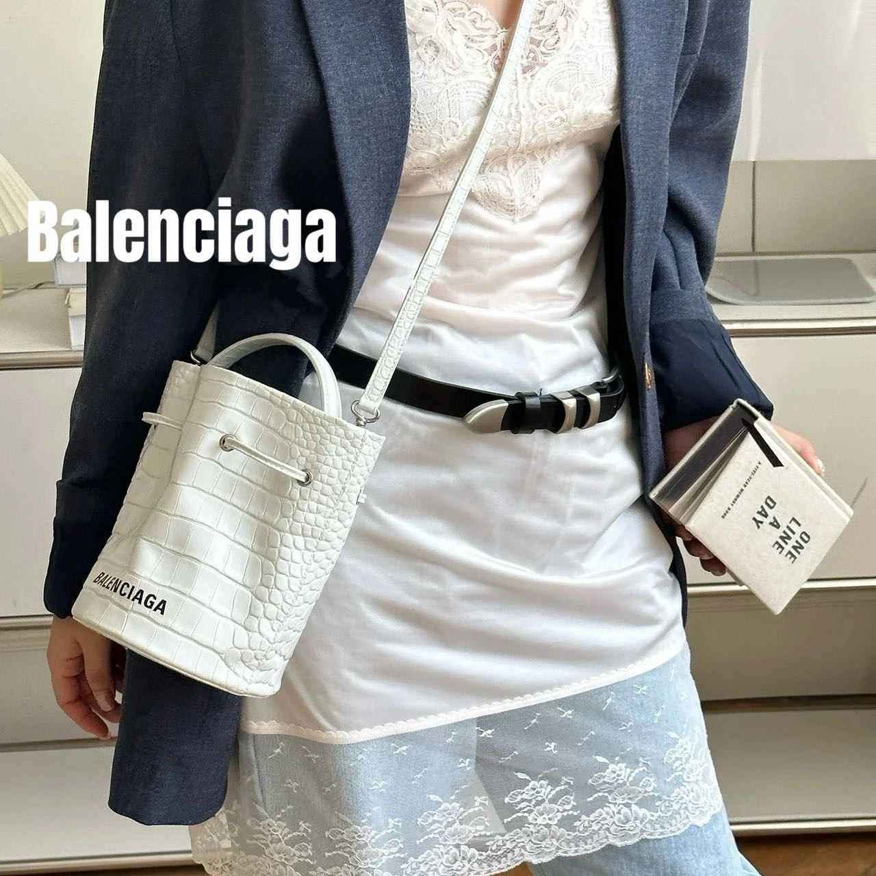 修复品618607/Balenciaga/巴黎世家小号抽绳水桶包