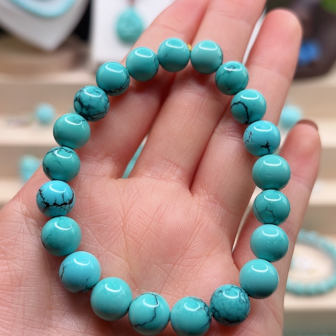 绿松石配饰未镶嵌