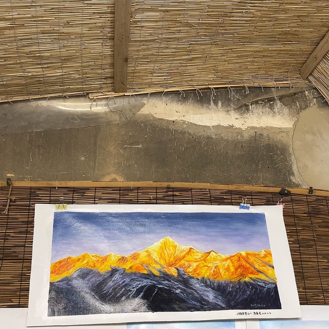 油画行路人小院绘画作品竞拍