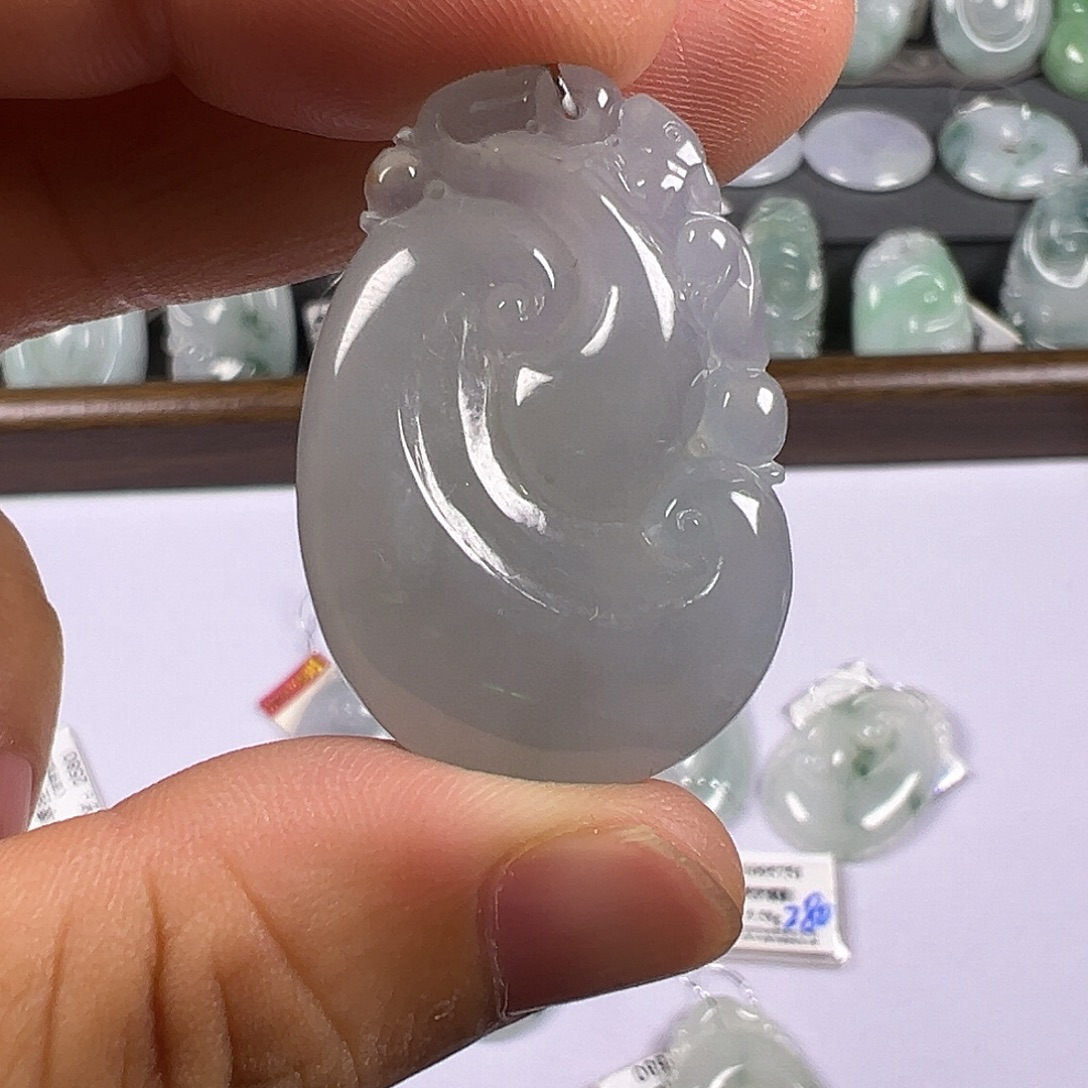 翡翠未镶嵌颈饰翡翠挂件