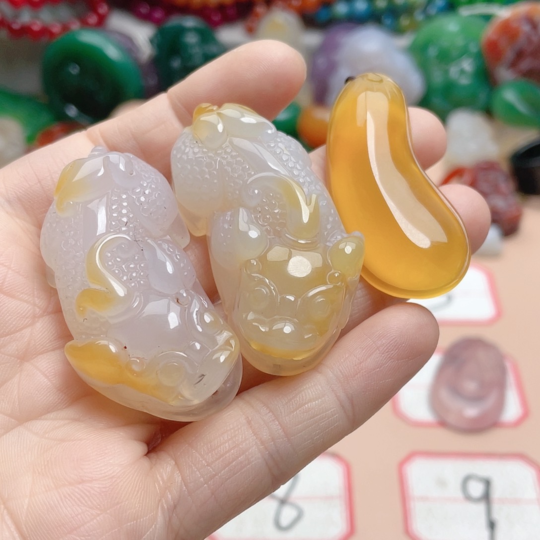 玛瑙/玉髓颈饰合金天**陌