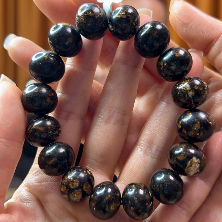 琥珀裸石未镶嵌抚顺4444