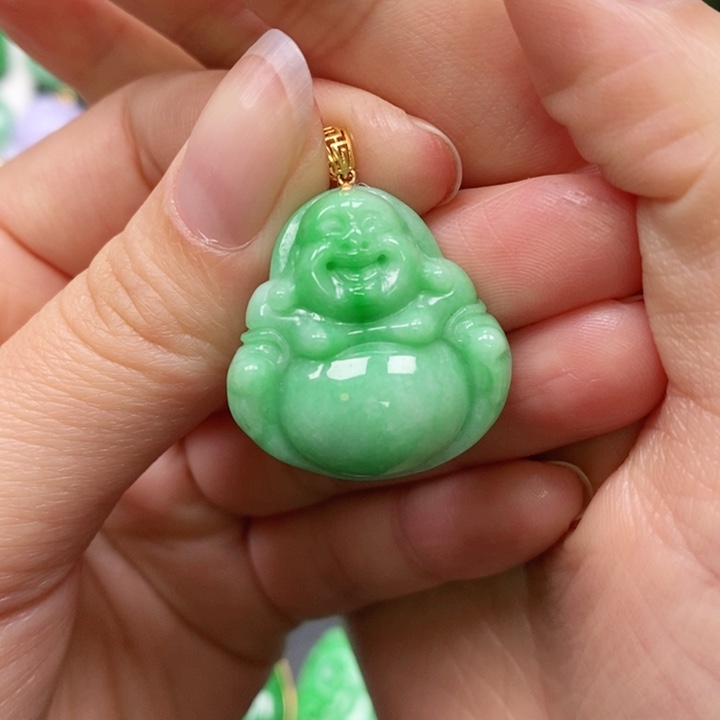 翡翠颈饰未镶嵌吊坠