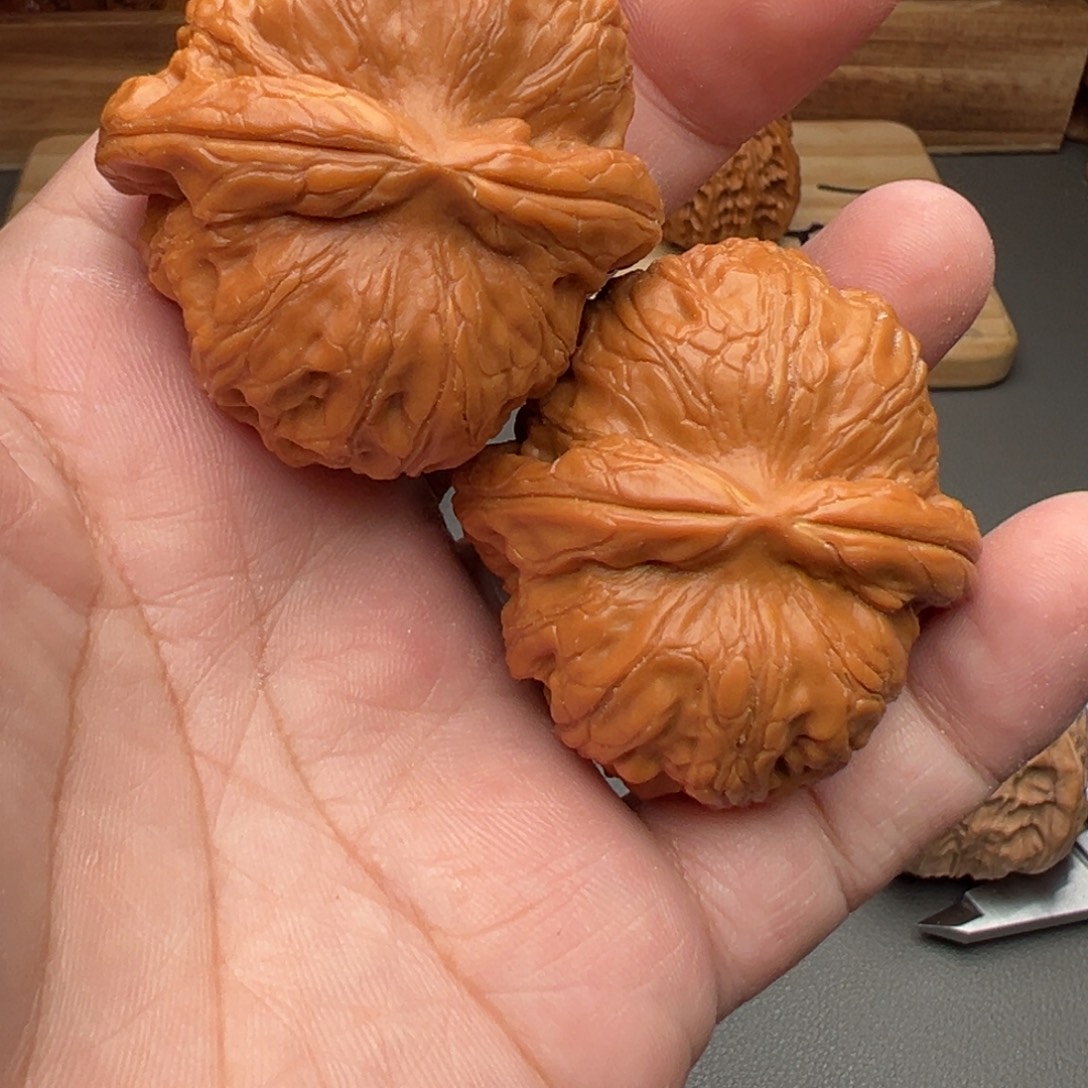 比***卜文玩核桃把件元宝