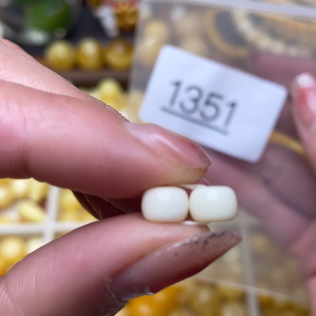 蜜蜡珠宝奇石未镶嵌6.9