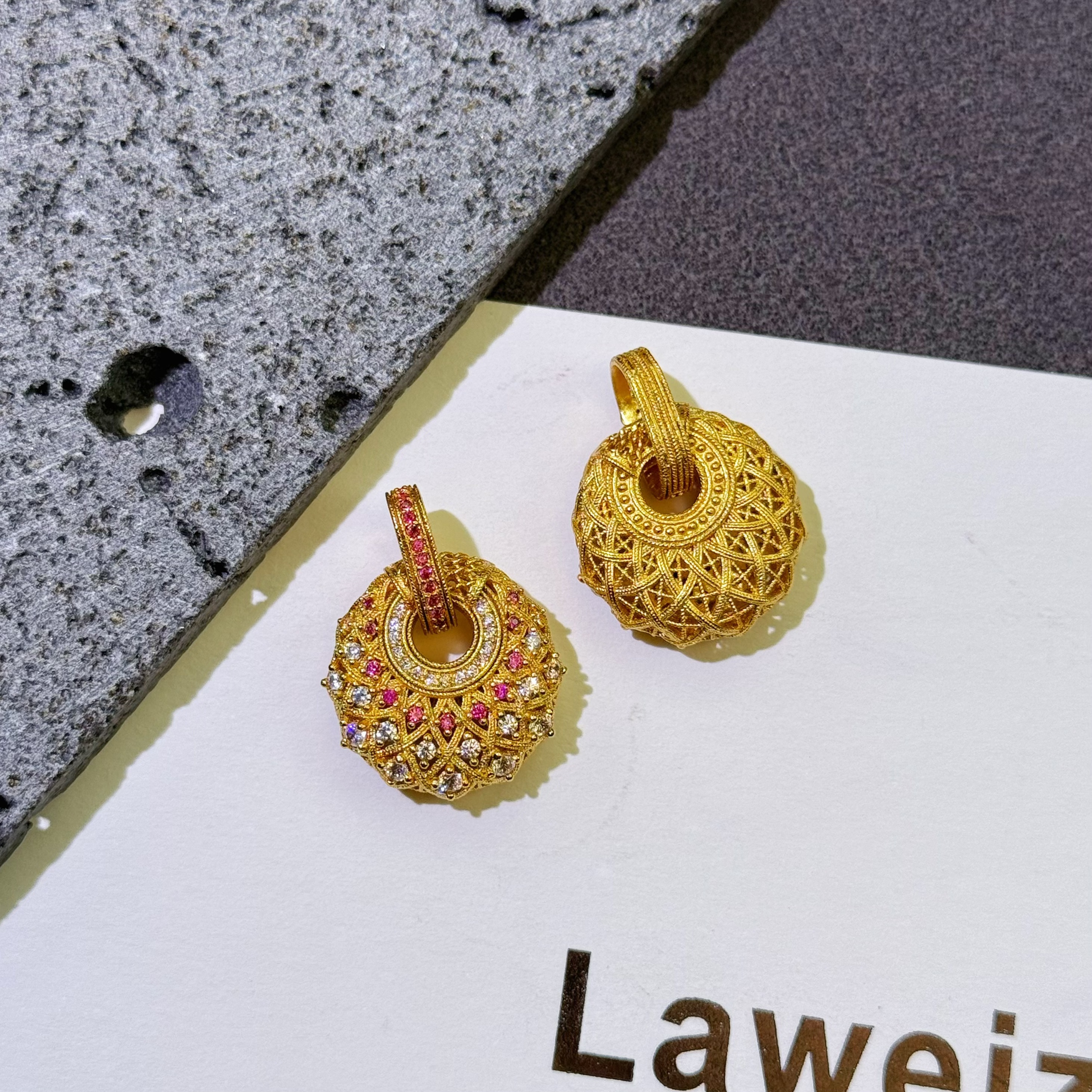 合金吊坠 17842精工点钻唐彩菱锁包吊坠