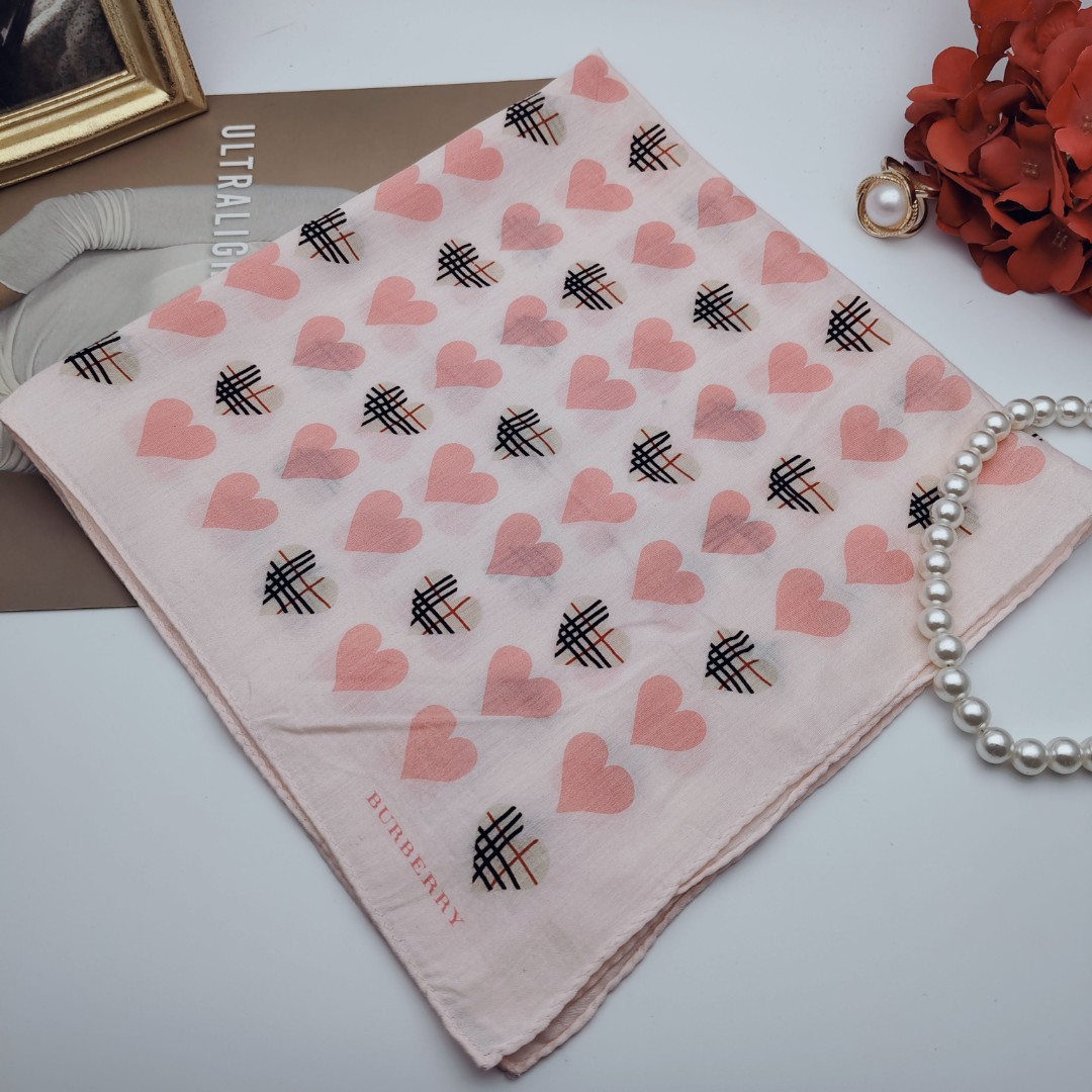 99新 BURBERRY/博柏利 海囤 巴宝莉 丝巾/yy03320