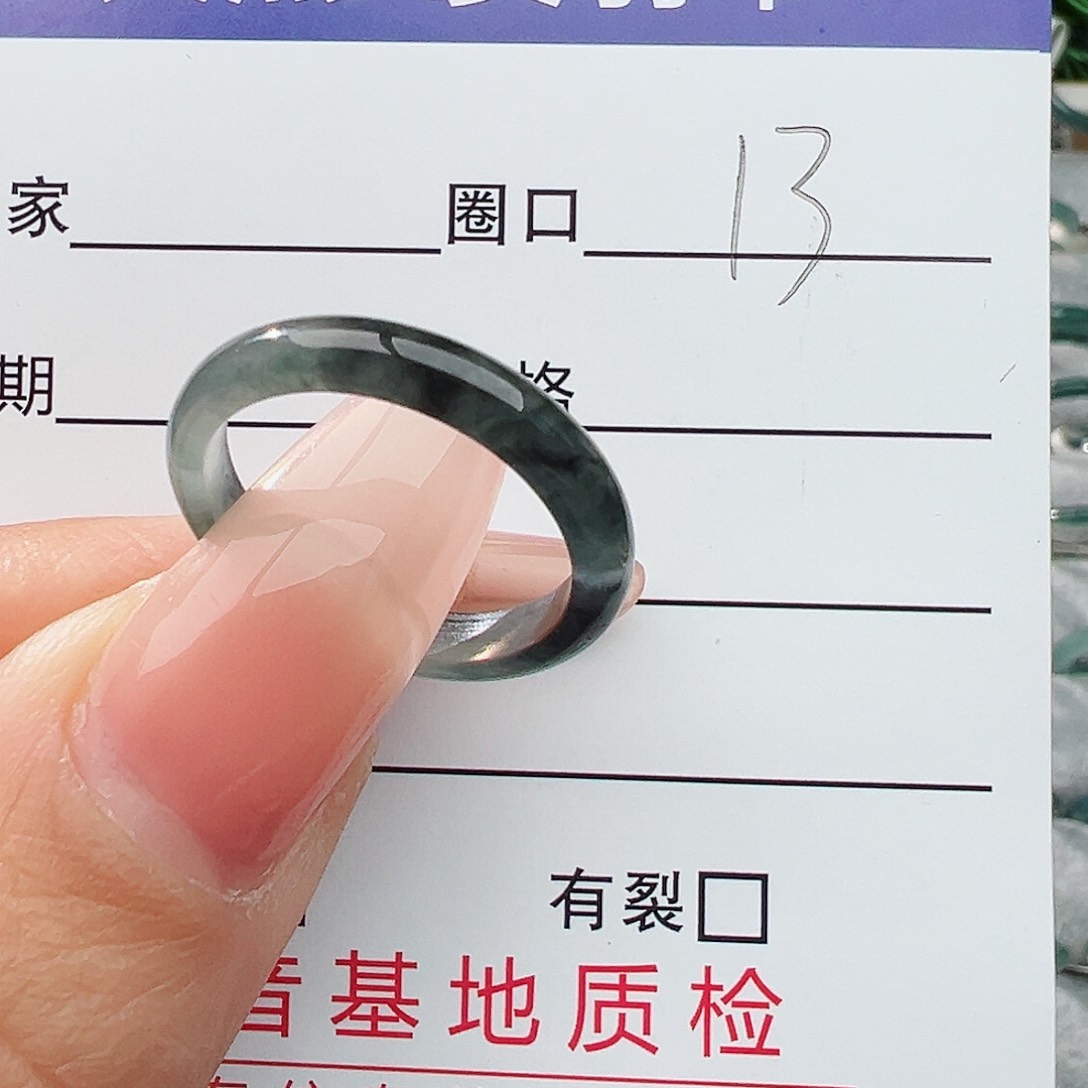 未镶嵌戒指翡翠翡翠