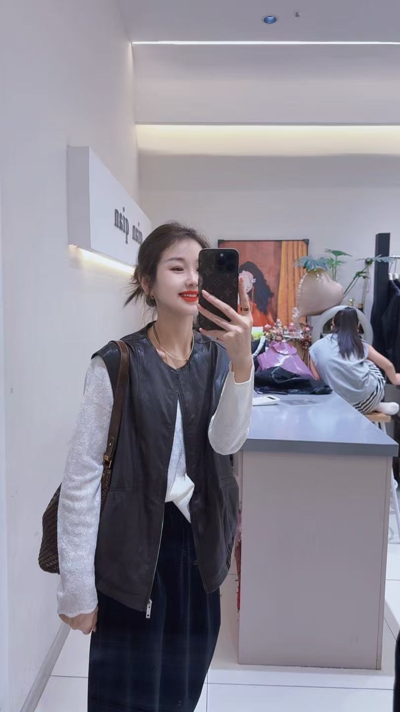 倩倩家后背标欧货马甲