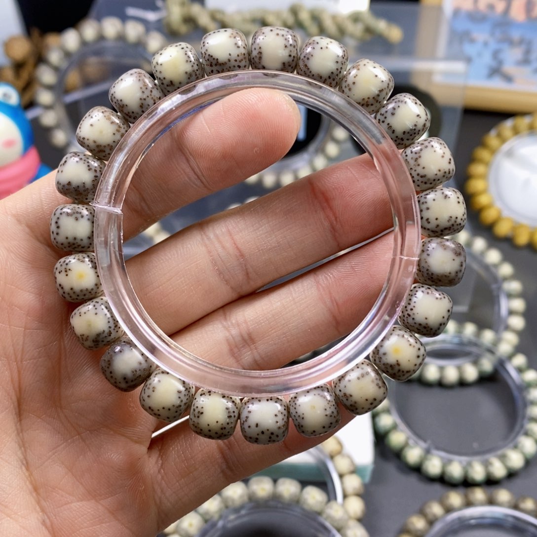 星月菩提手串10正月侧留白