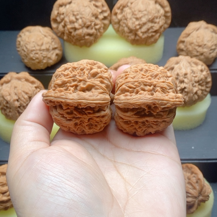 【闪购商品】吊坠文玩核桃46尺南酱