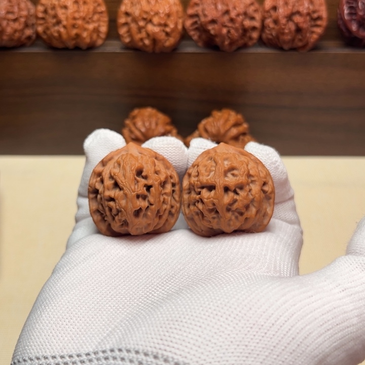 把件文玩核桃野生元宝