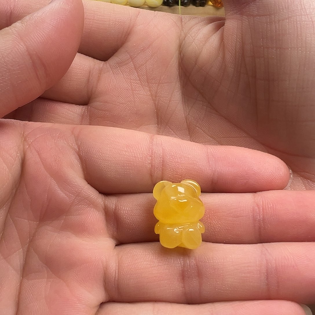 蜜蜡颈饰未镶嵌小熊（打孔不退换）
