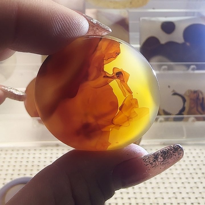 爱***）玛瑙/玉髓未镶嵌珠宝奇石